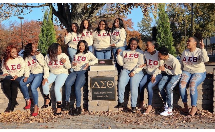 ajafreeman__'s tweet photo. It’s our DELTAversary.😍❤️ 13 Triple T turns ONE.😘 #FALL18 #EtaXiRedz https://t.co/zQDIq5fpDh