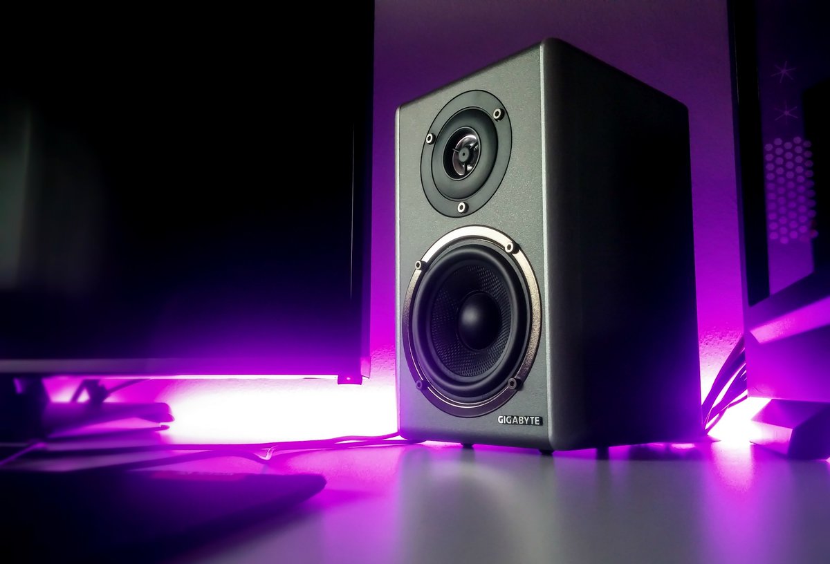 rawqwlt's tweet photo. ❗️ATTENTION❗️

Big QWLTY PROMO coming up! You can save 20% on your next or first studio session!

Here's what you'll need to do:

1. Follow @rawqwlt 
2. Retweet, Like, and Comment on this post
3. Like our page on Facebook. (Link in Bio)
4. And hashtag #RAWQWLTY

THATS ALL FOLKS! https://t.co/D0sEkgNpaj