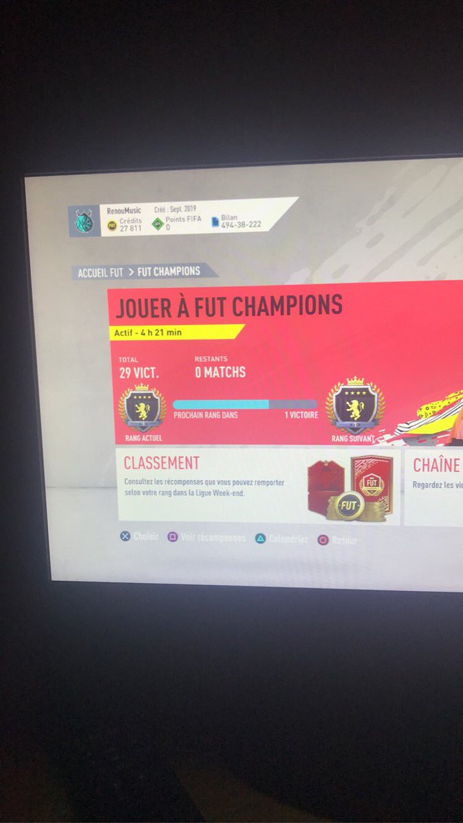 ObsessionGaming's tweet photo. 🔴FUT CHAMPIONS⚫

Notre nouveau joueur @ElaajNour démarre très fort avec un magnifique 29-1 👏👏

Félicitations et encore bienvenue dans notre grande famille 🎉🎊

#GoObsession🦅 https://t.co/ScyzW7KwNW