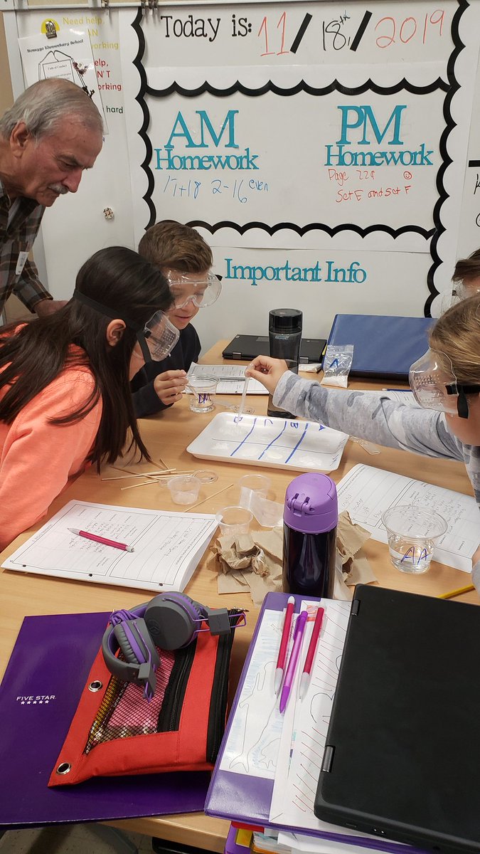 mrcookbcps's tweet photo. Our 5th grade visitation day was a huge success!  We got to complete our first Blast Off experiment. The parents left amazing notes on their child's lockers. #AmericanEducationWeek @HoneygoElem @CharleneBehnke @BCPSSci https://t.co/DA1pw5UKfX