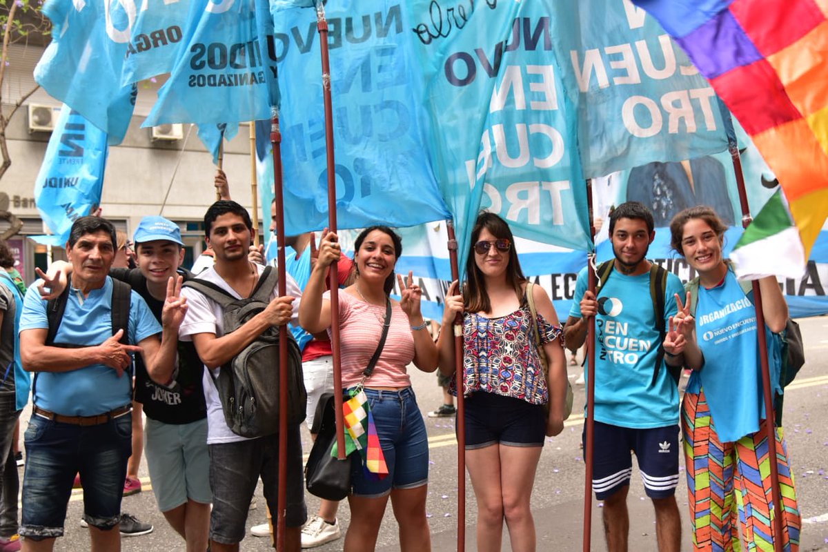 EncuentroMerlo's tweet photo. Hoy, nos movilizamos hasta Plaza de Mayo para repudiar el golpe de estado en Bolivia, para exigirle a Macri que desconozca la dictadura autoproclamada de J. Áñez, y para respaldar a Evo Morales.
#NoAlGolpeDeEstadoEnBolivia
#ArgentinaConEvo https://t.co/T4trGFmgC4