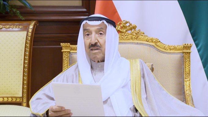 كلمة حضرة صاحب السمو أمير البلاد الشيخ صباح الأحمد الجابر الصباح تستوجب علينا أن نعي جيداً بأننا في دولة دستور وقانون ومؤسسات تكفل للجميع حق اللجوء للقضاء في مواجهة شبهات الفساد أو التجاوز على المال العام وهو قضاء مشهود له بالاستقلالية والنزاهة.
#سمعاً_وطاعة_يا_صاحب_السمو
