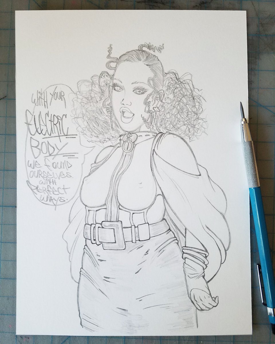 thepepperedcat's tweet photo. Some drawing. The sketchbook GAWD. #rakugaking #sketchbook #sketchdaily #drawdaily #fashion #graffiti #lyrics #asaprocky #model #curlyhair #draftsman #pencilsketch https://t.co/9vGPUMKXYP