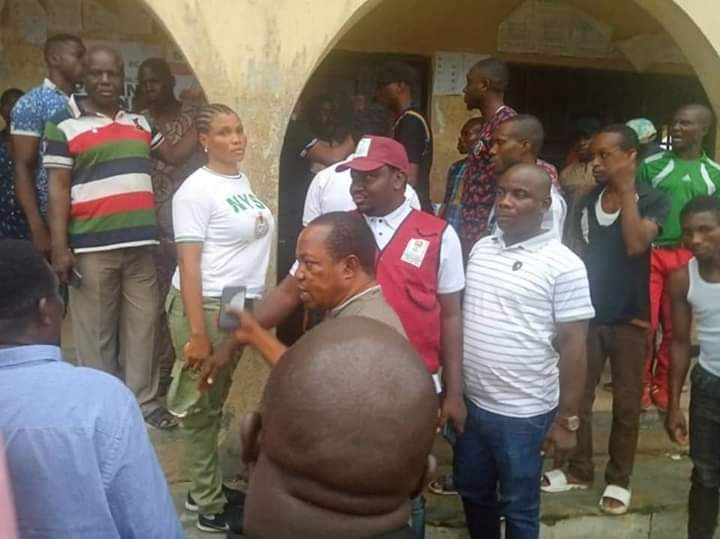 WayBriggs's tweet photo. NYCN president Amb. Sukubo Saraigbe Sukubo commends INEC for the success of the Bayelsa gubernatorial election. He made this statement as one of the local observers who were on ground to monitor the elections
@APCNigeria @SundayDareSD
@mbuhari @IdayeBriggs
https://t.co/6apW2u8jww https://t.co/JPsYCJURl6