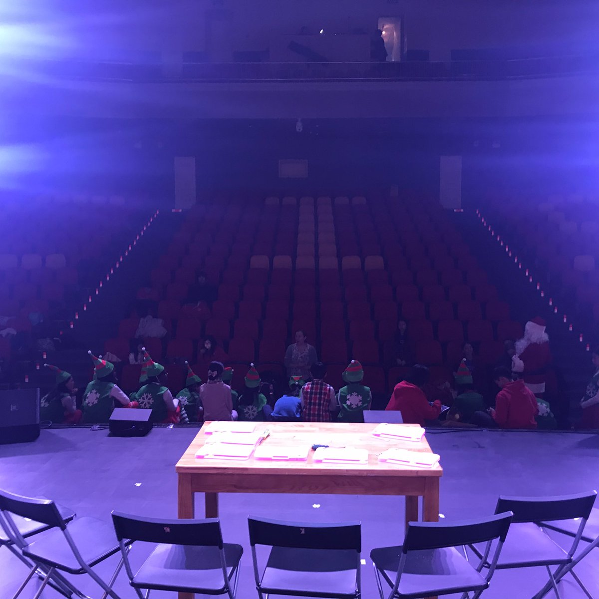 We’re ready for you #myCISB family! Had our last rehearsal for #ElftheMusical yesterday. See you TONIGHT for opening night! 🎭 🐈 #StageCatsRemix