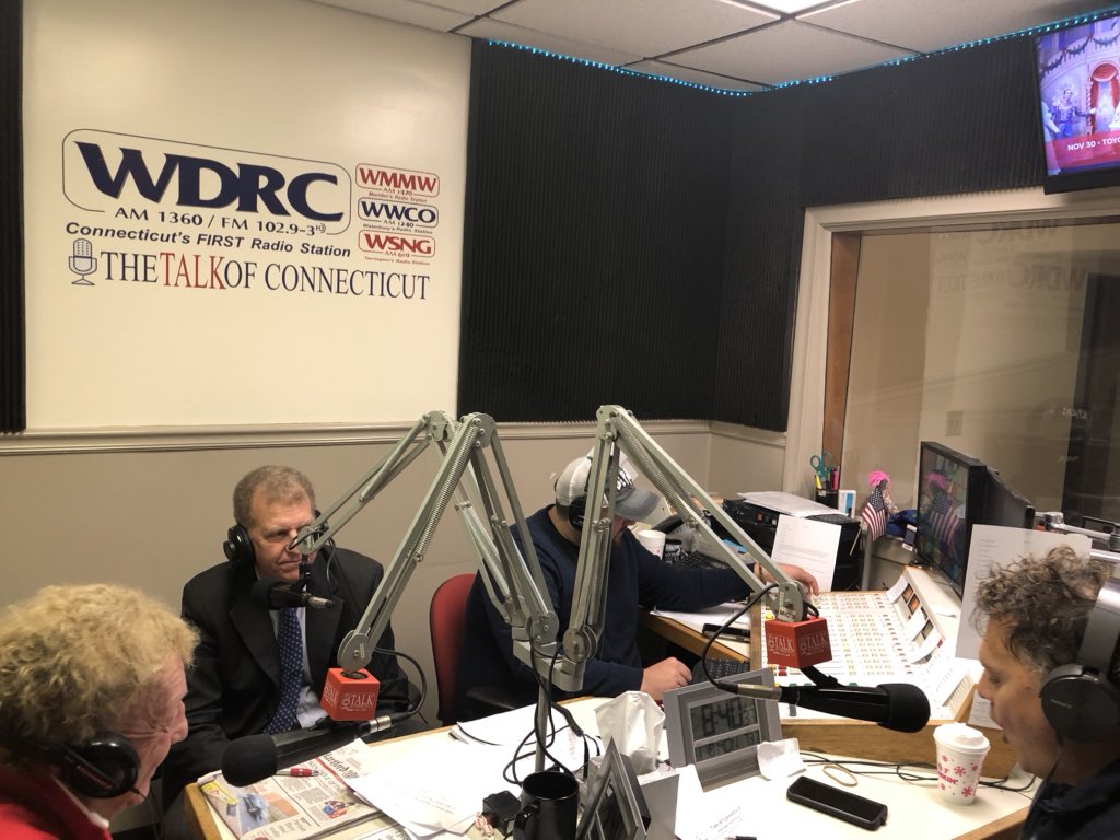 hutensky's tweet photo. Brad Davis previewing #turkeytuesdayhartford. Join Joe Gianni at CityPlace on 11/19 to support #foodsharect. https://t.co/WJlGPKdsFG