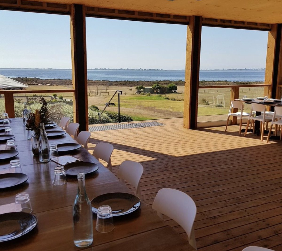 Play Stay Australia tweet media