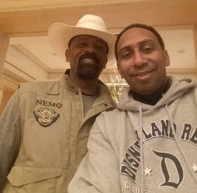 PETEROCK.COM tweet media