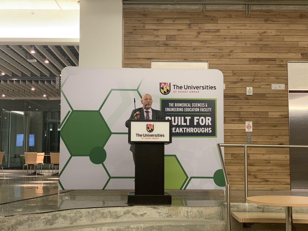 BioBuzzNetworks's tweet photo. Regional CxOโs gather this evening at the new @UatShadyGrove Biomedical Sciences & Engineering Building for a reception hosted by @MDTechCouncil #BuiltForBreakthroughs https://t.co/wgYDkvui9B