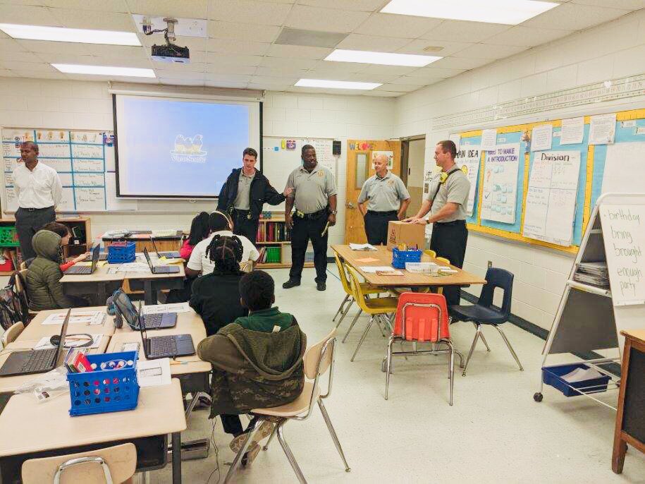 SOHLowScouts's tweet photo. Today we kicked off Literacy Week with REAL MEN that READ!! π Thank you to our volunteers for promoting LITERACY with our Scholars and motivating them to do their best on the MAP test. #OperationBeacon.. #WeareWISE..#ScholarsREAD. π¦ π https://t.co/2UAoapBN26