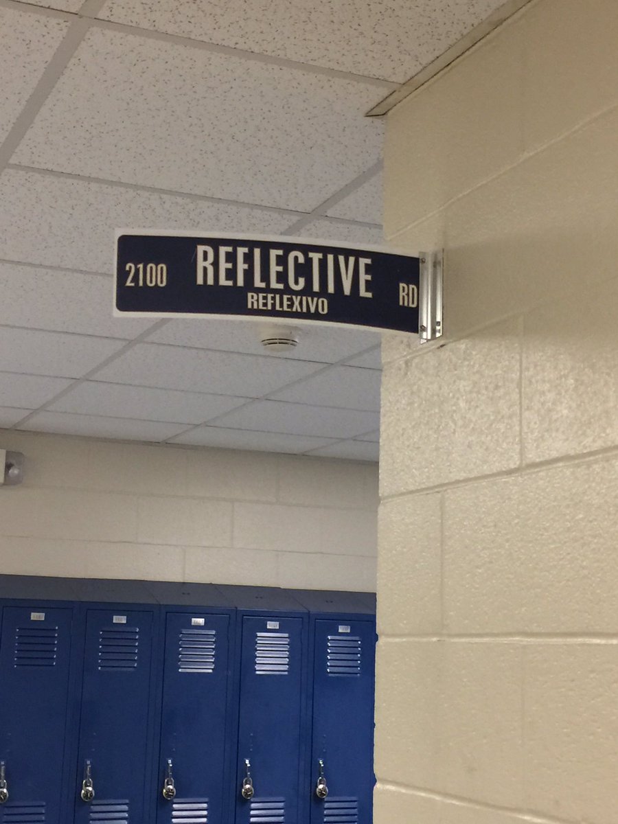Smartin_AVID's tweet photo. Awesome day visiting classrooms at @SSS_Spartans and @SmMSKnights. https://t.co/eo4SNnidYa