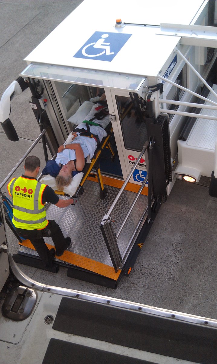 FlyingNurseIntl's tweet photo. When a family member needs specialized medical attention for travel, call Flying Nurses International at 808-521-1333. We can help. We have more than 8,000 successful medical transports, and are pioneers and leaders in the industry. We are on duty 24/7 to assist you! https://t.co/DG5Cde8CSm