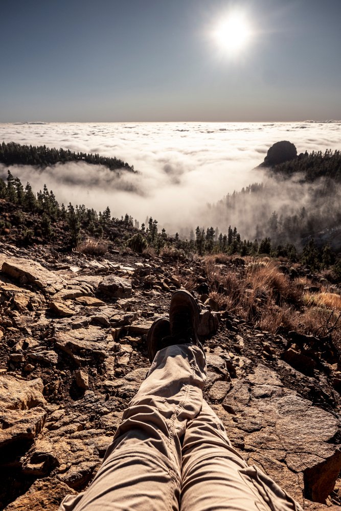 VisitTenerifeES's tweet photo. Después de una extensa caminata mereces un descanso...
¡Y si es con estas vistas aún mejor!

#VisitTenerife https://t.co/QI808zFTd6
