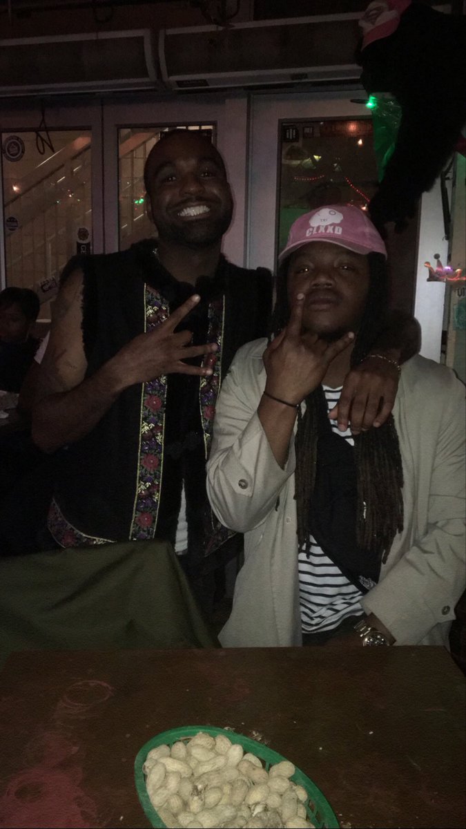 CYMuzik's tweet photo. Thank You God for blessing me with another Year ❤️⛈ #InnerG2 ( if you love me cash app me $CYMuzik ) 🤣 https://t.co/gdCCtgcudX