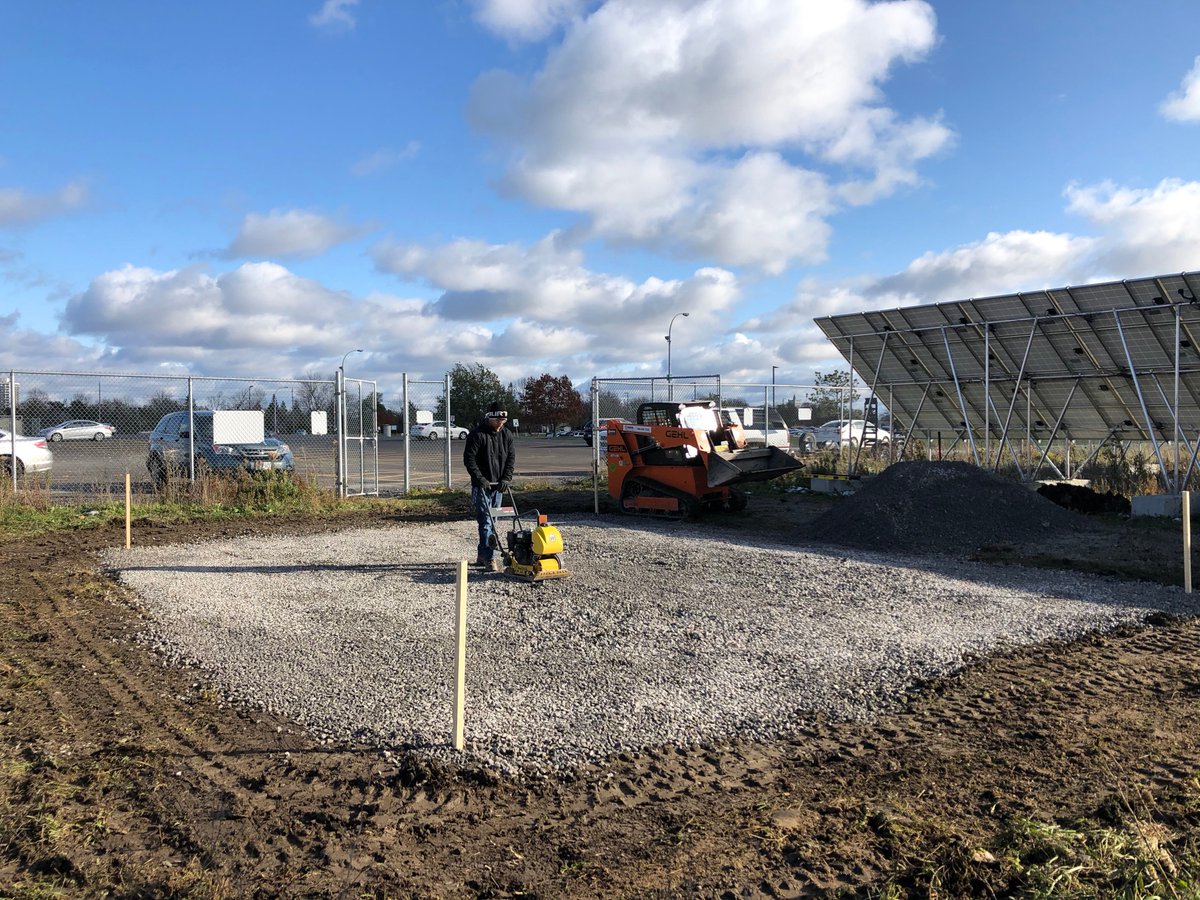 FerisBuildTech's tweet photo. We are breaking ground on an exciting new research project with @SEARC1! 

Stay tuned for more information and updates.🏠 https://t.co/YpyswIXXCS