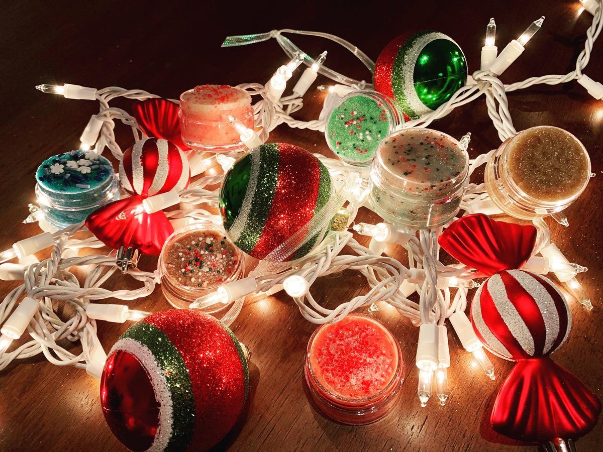 BbScrubs's tweet photo. Welcome to our OFFICIAL Holiday collection launch!

Vanilla Peppermint ❣️
Gingerbread 🤶🏻
Sugar Cookie 🍪 
Pumpkin Pie 🥧 
Vanilla Brown Sugar 🧡
Hot Cocoa Peppermint 🍫
Vanilla Pumpkin Spice 🎃
Candy Cane 🎄
Cinnamon Brown Sugar 🍂
Apple Pie 🍎
Vanilla Winter Wonderland ❄️ https://t.co/H9SBiz8pTl