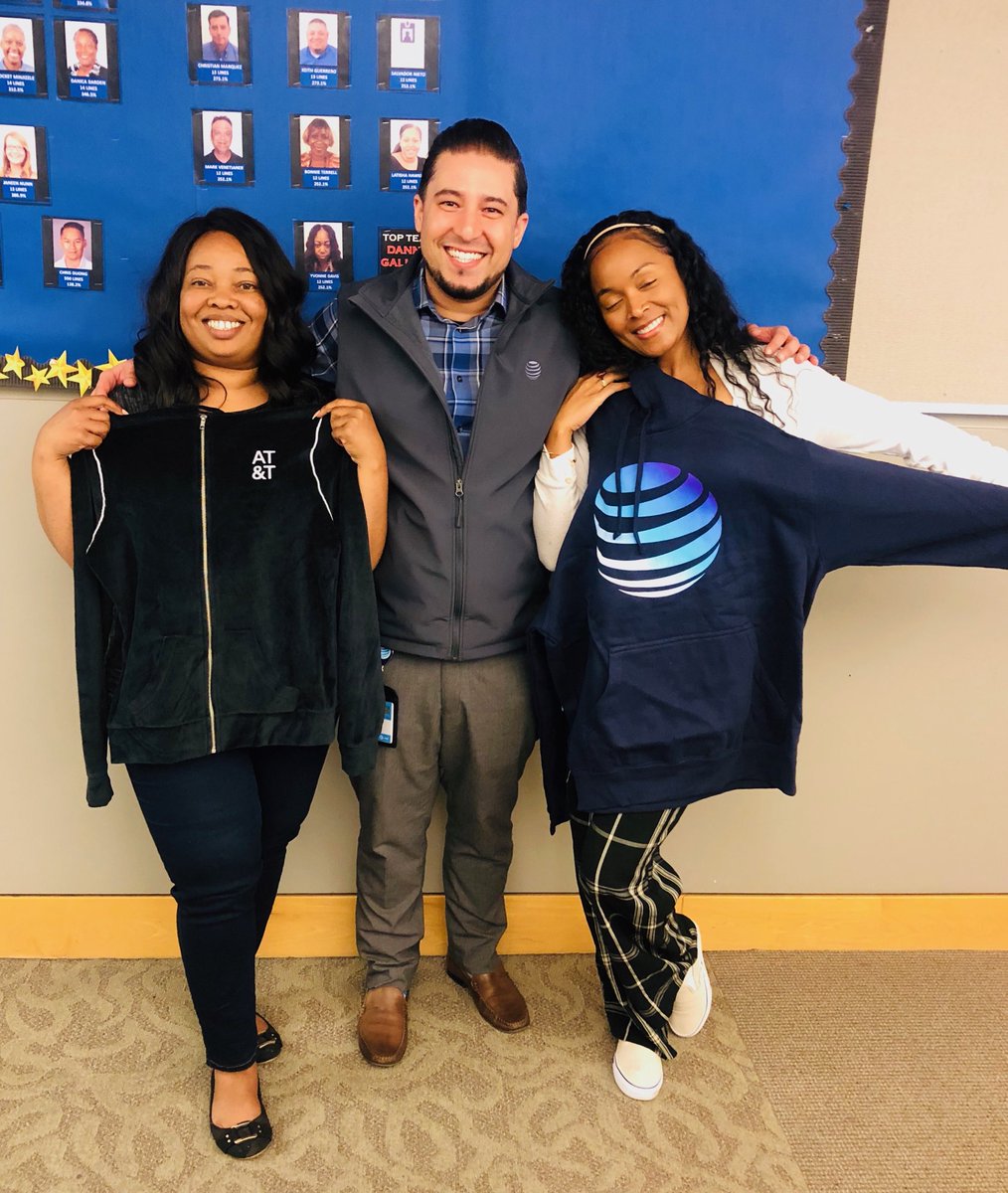⁦Thank you ⁦<a href="/SBBohanan/">Sebrina Bohanan</a>⁩ &amp; ⁦@bootsiebygigi⁩ for being great team players!  #TuggleNation #FieldsFam ⁦<a href="/loo_lewis/">Louie Lewis</a>⁩ ⁦<a href="/christopherduo/">Christopher</a>⁩ ⁦<a href="/WendySerranoG4/">Wendy Serr_Gonzalez</a>⁩