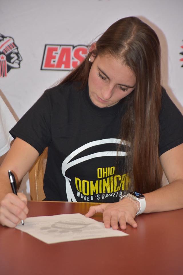 cam_pickerill's tweet photo. signed 🤩 I am so thankful for all the people that have surrounded me to make this possible: the teammates, coaches, and trainers. here’s to four more bonus years of playing basketball! I am so so excited to be a Lady Panther 💛🏀 https://t.co/tpPHOk4le2