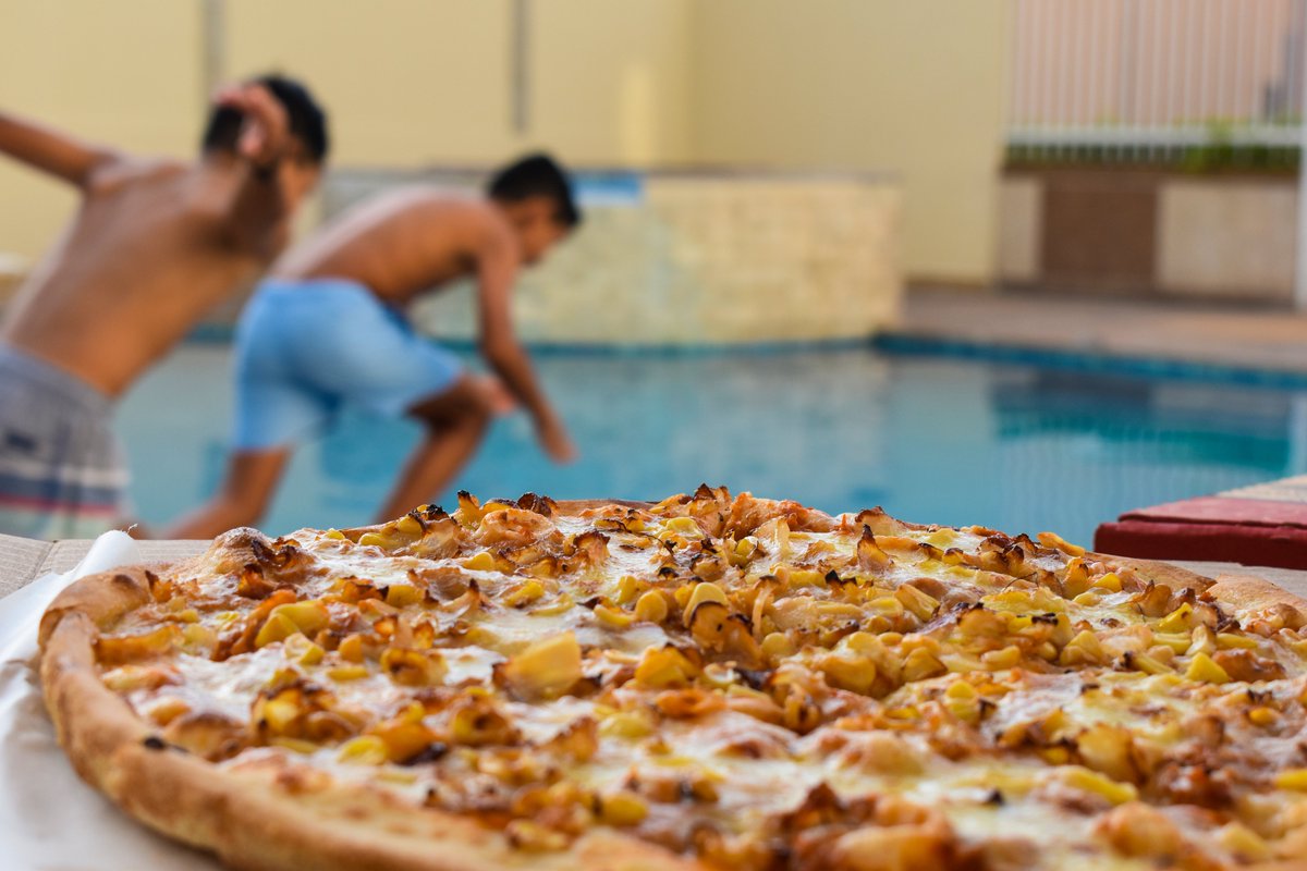 Vibras de Domingo🤩 ☀️ !
.
Todo momento es mejor con una Pizza de Verdad 🍕❤️.
.
#domingo #pizzadeverdad #promoperfecta #tuopcionperfecta