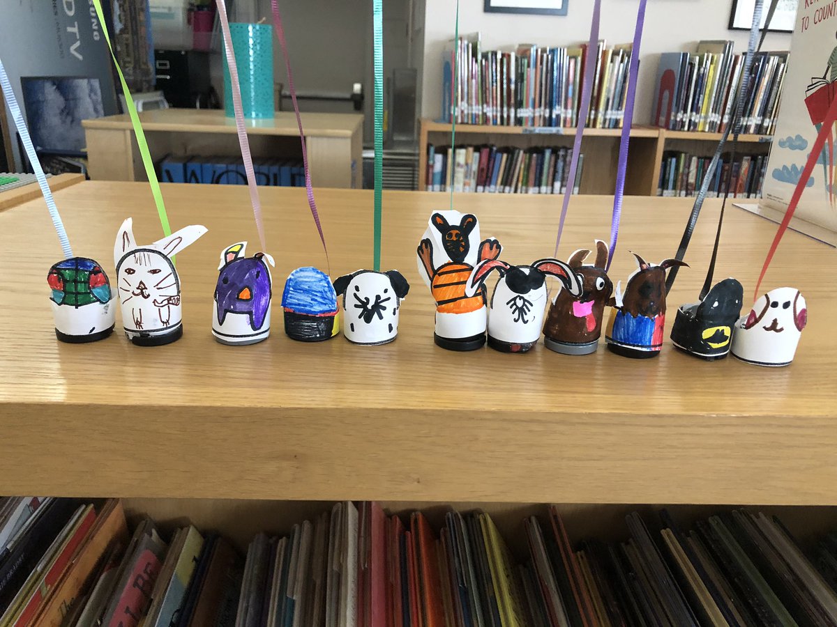 librarywolves's tweet photo. What an amazing day in the library, shared Balloons Over Broadway and first grade did an Ozobot parade!!! @atlncs @Ozobot https://t.co/7vJujTHsP8