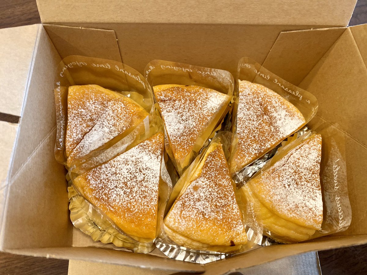 Twitter पर Anon おはようございます 昨晩焼いておいたチーズケーキを手土産に実家へ チーズケーキ 手作りケーキ ケーキ作り お菓子作り 手作りおやつ Cheesecake お菓子作り好きな人と繋がりたい 食日記 たまゆら食つづり Twitter家庭料理部 Twitter पर Anon おはようございます 昨晩焼いておいたチーズケーキを手土産に実家へ チーズケーキ 手作りケーキ ケーキ作り お菓子作り 手作りおやつ Cheesecake お菓子作り好きな人と繋がりたい 食日記 たまゆら食つづり Twitter家庭料理部