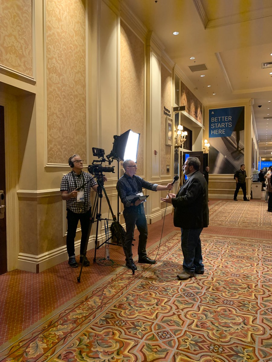 Healthy_x_Wise's tweet photo. AECOM’s John Kizior giving an interview about the company’s innovation achieved through digital workflows that include @Autodesk software. @aecom #AECOM_AU2019 @autodesku #connectandconstruct https://t.co/GKYllxlhq2