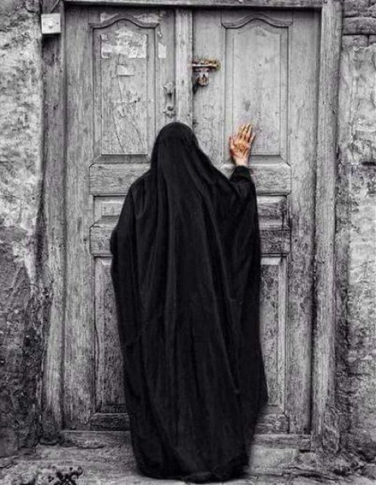 #اكثر_شي_تشتاقله

قولوا لأهل ذيك المرابع و الديار 
ما نسينا الوّد لو حنّا بعيد
