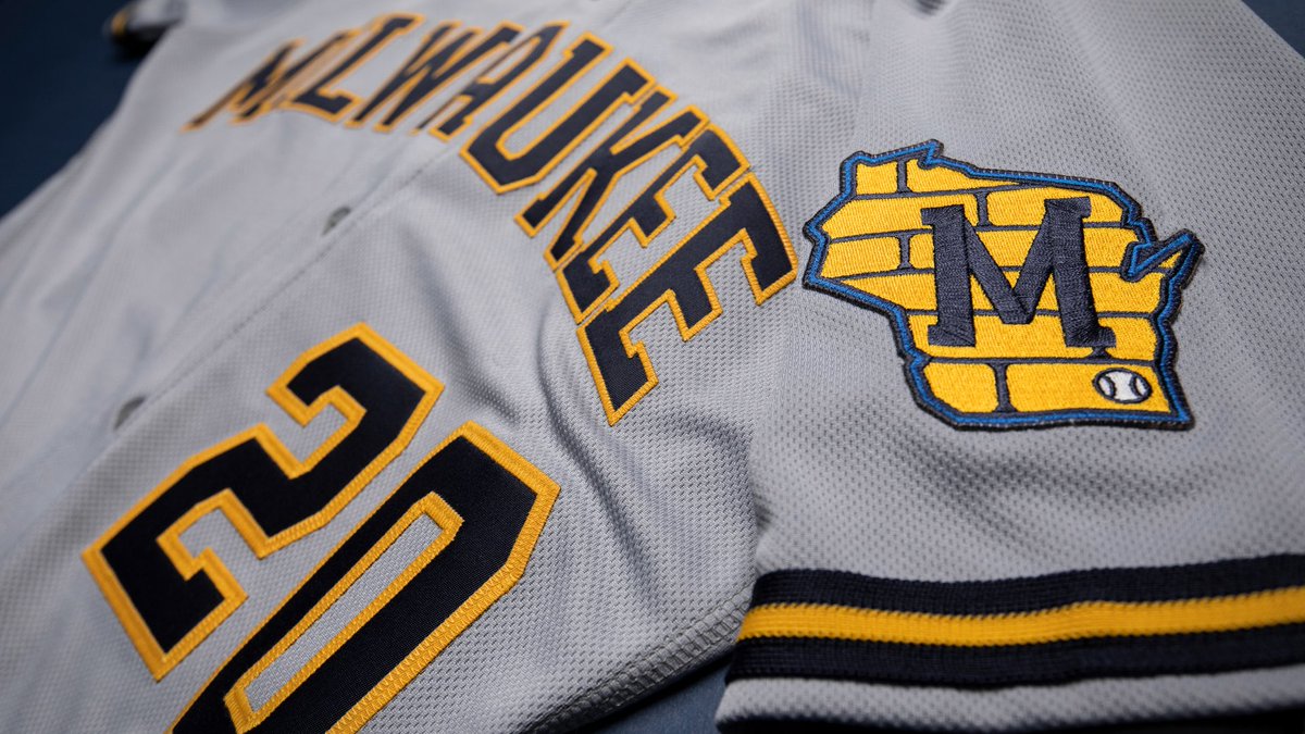 milwaukee brewers away jersey