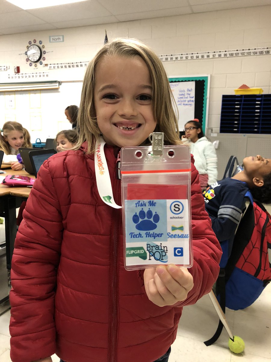 paulamott13's tweet image. My #TechHelper that was killin @tinkercad today! The #irony is my little buddy behind him😂looking so #stressed However, when I left that #2ndgrade room, my buddy in the back stopped me &amp;amp; said, “Thank you Mrs Ott! This has been the best ever!” @LinkhornParkES @KScarbs #vbits