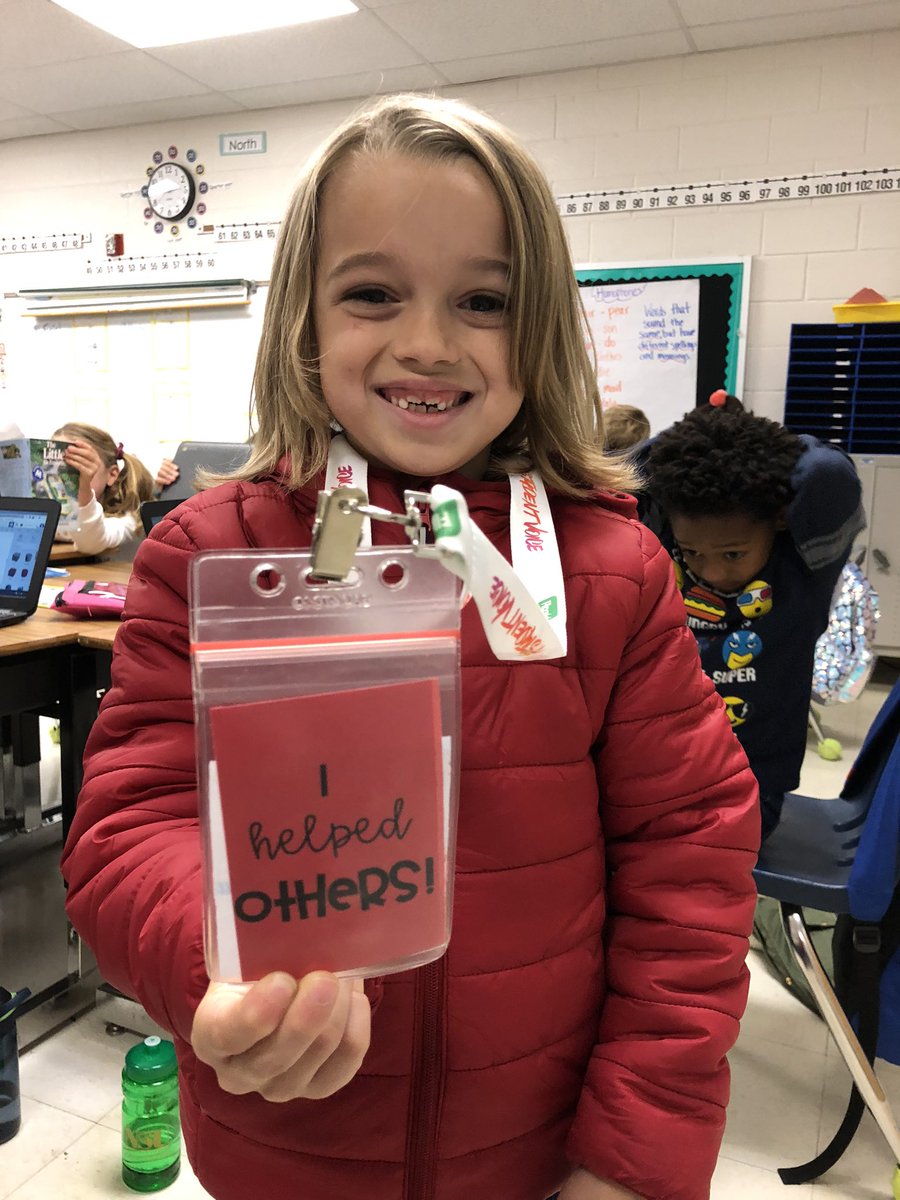 paulamott13's tweet image. My #TechHelper that was killin @tinkercad today! The #irony is my little buddy behind him😂looking so #stressed However, when I left that #2ndgrade room, my buddy in the back stopped me &amp;amp; said, “Thank you Mrs Ott! This has been the best ever!” @LinkhornParkES @KScarbs #vbits