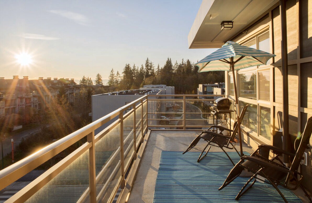 DaveHaboosheh's tweet photo. New Listing! 
Spacious 1200+sqft 3-bedroom Corner unit with a view in a 2 year old building!
Listed $999,000 https://t.co/kdsynyAjtw