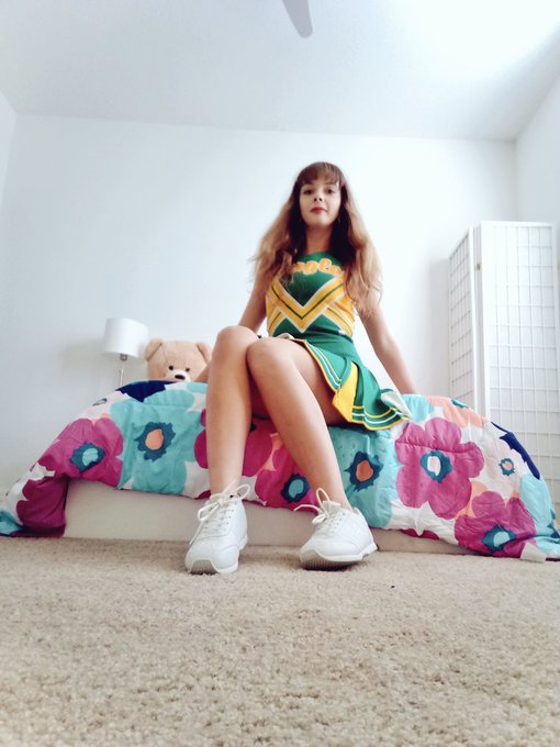 Just some selfies I took on set w/ @BlazedStudios @JohnnyBlasterx  📣 You'll want to see this when it's<a class="tags" href="/tag/blazedstudios">@blazedstudios</a><a href="/tag/smoking"class="tags"><span>#smoking</span></a><a href="/tag/joi"class="tags"><span>#joi</span></a><a href="/tag/blowjobs"class="tags"><span>#blowjobs</span></a><a href="/tag/onlyfans"class="tags"><span>#onlyfans</span></a>