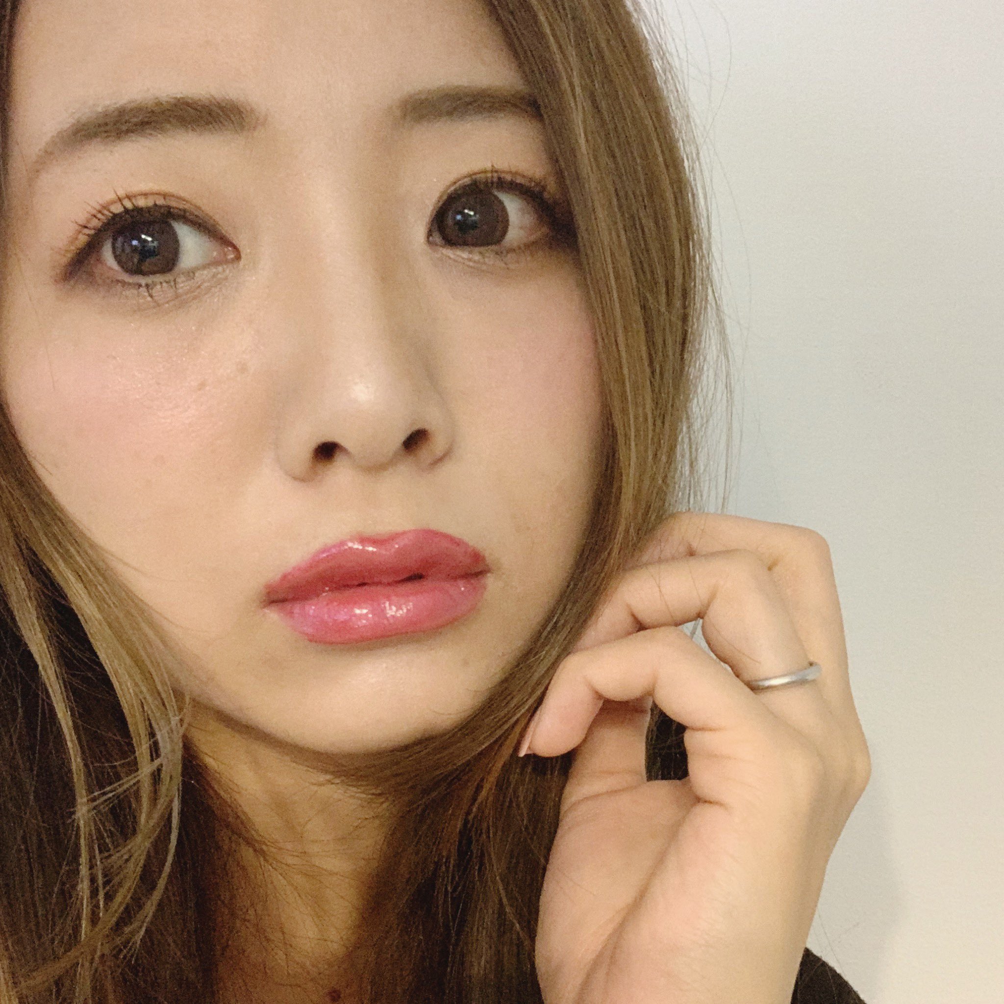竹脇まりな 宅トレyoutuber 石原さとみになりたい なりたい なりたい 丸顔だけどなりたい メイクの神様 助けてくださーい 石原さとみメイク勉強中です スマホ5mくらい離して 片目瞑って コンタクト外して見たら 石原さとみに見えなくも