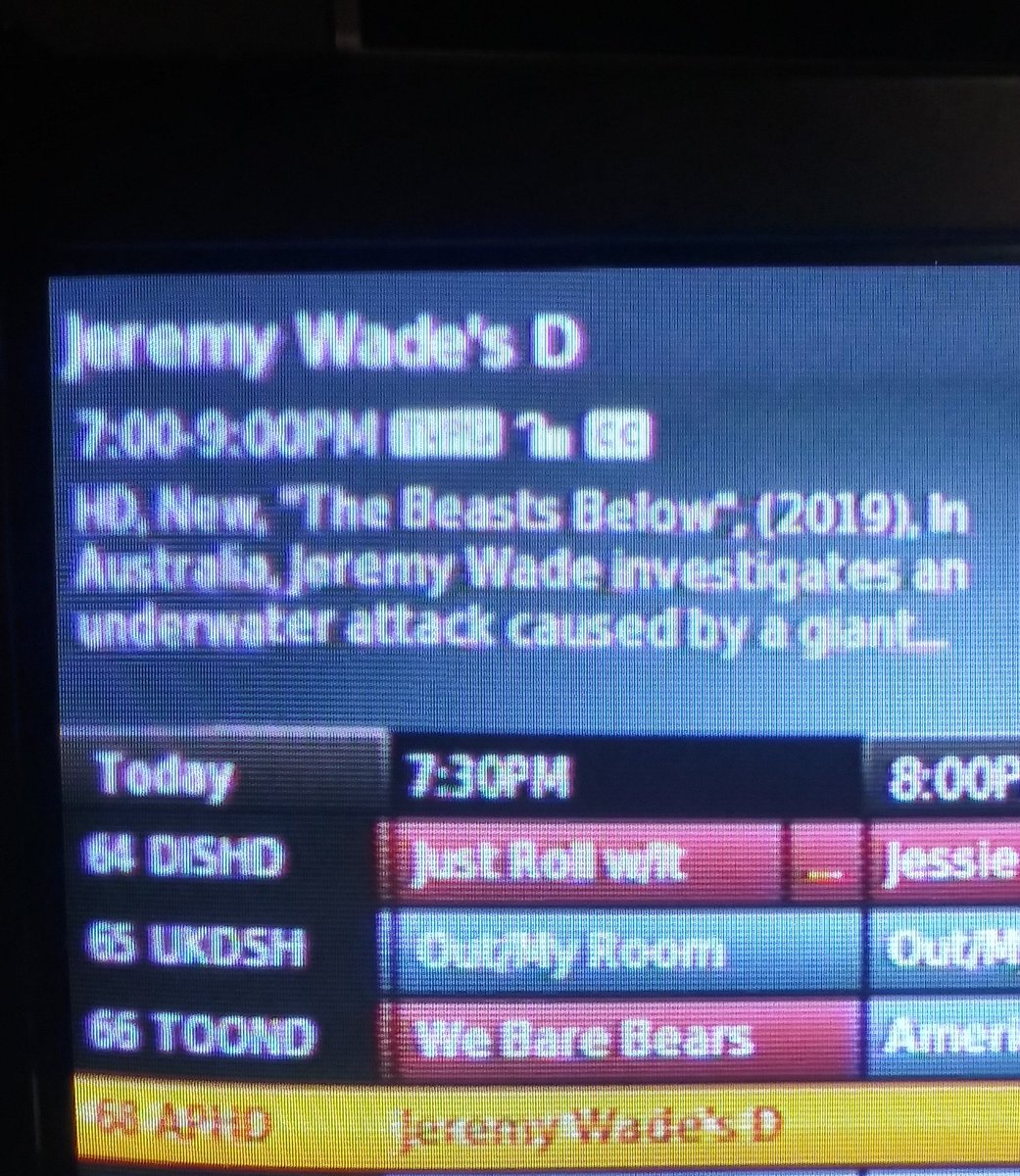 brad_gober's tweet photo. Daaaaamn! Animal Planet's nighttime programming goes hard nowadays. I don't wanna see that! Next up..Planet Earth XXX https://t.co/UEOpNHH2OE