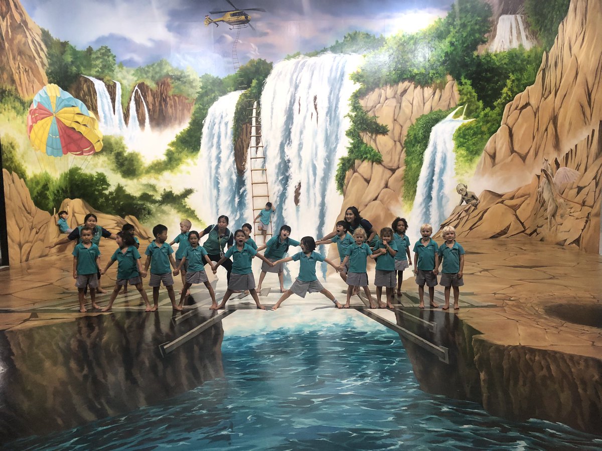 caryl_phuket's tweet photo. How do you express yourself using the 3D paintings at the #trickeye museum? #kindy ss used their #imagination and #creativity @UWCThailand #uwcthailand https://t.co/BxyviREyVy