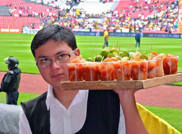 ¿Qué comida venden en el Estadio Azteca?