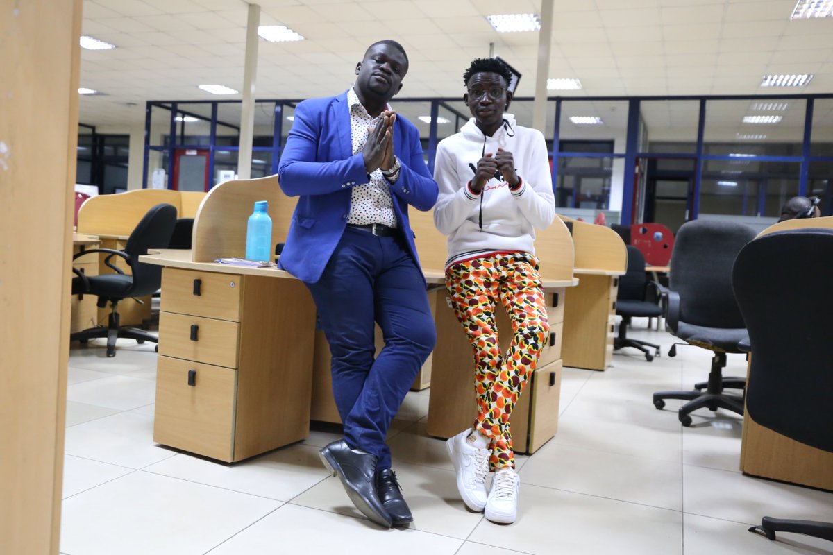 radiomaisha's tweet photo. Good Morning??
Karibuni  tena kwa kipindi nambari moja  Nchini  #MaishaAsubuhi na @BillyMiya
 &amp; @McaTricky
. 6am-10am. #BillynaTricky 
Unarauka na nani asubuhi hii ya leo ? https://t.co/VcMq1HuNva
