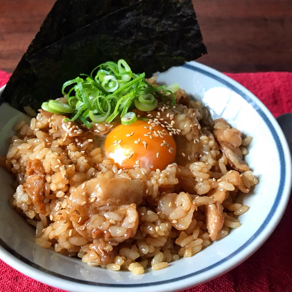 お手軽に作れてこの美味しさ！絶品「豚バラ油飯」のレシピ！