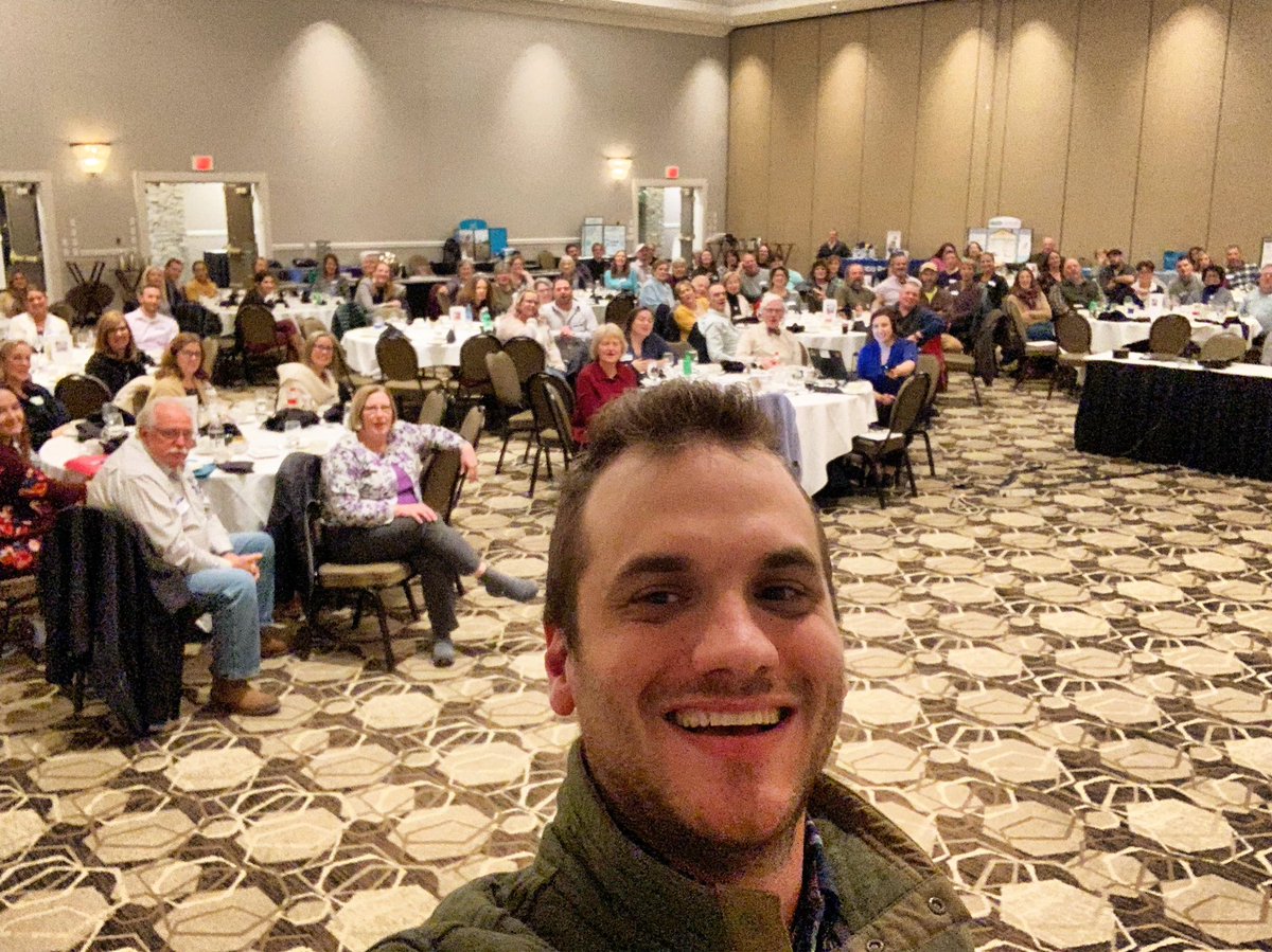 G17Esiason's tweet photo. A HUGE thank you to the @DartmouthHitch Cystic Fibrosis Center for inviting me to be the keynote speaker at this year’s Cystic Fibrosis Family Night!

The amount of hope in our community after the #Trikafta FDA approval is like nothing I’ve ever seen! #cysticfibrosis @dartmouth https://t.co/JQ8r0o2nsf