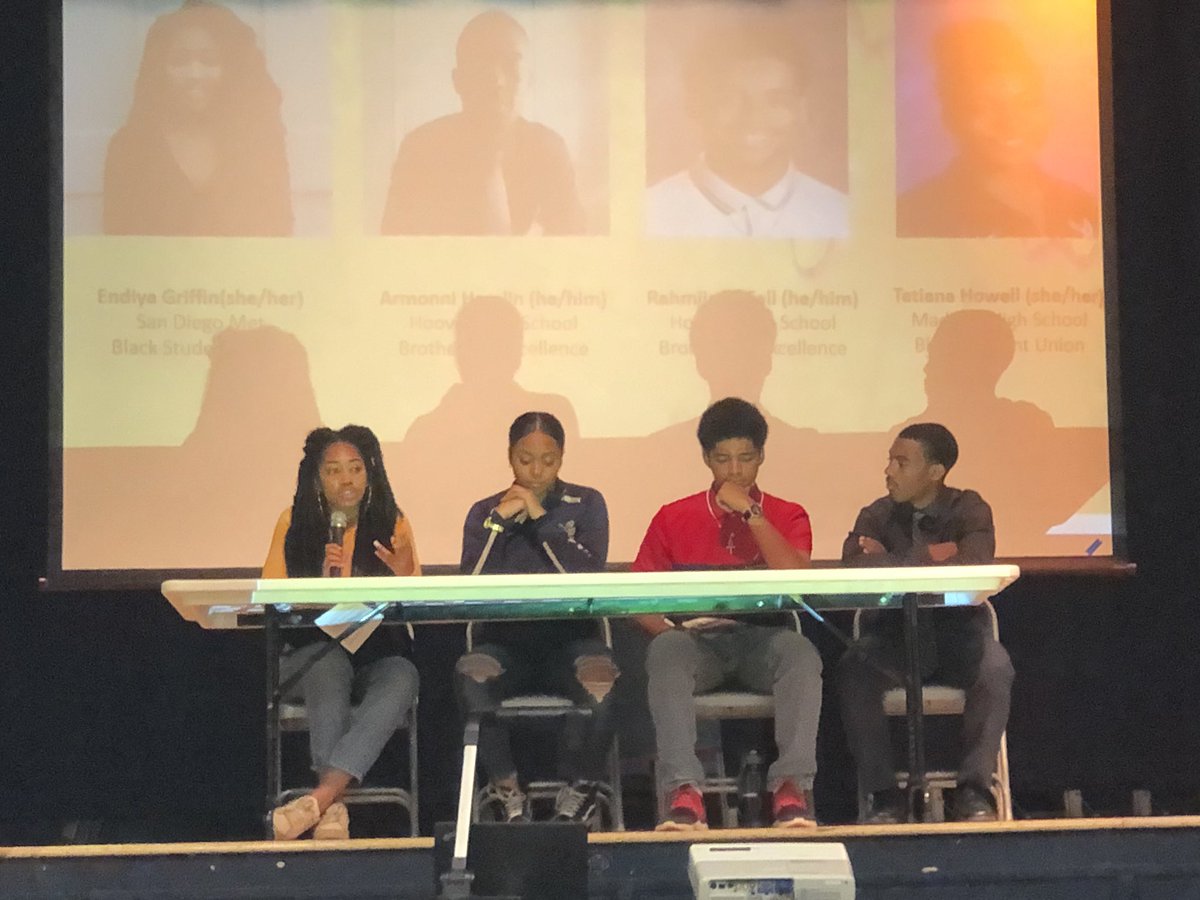 YouthSdusd's tweet photo. This is “Black Minds Matter III!” The students brought the 🔥 to show the adults how to get it done. We are so grateful for our youth leaders-Looking forward to all of the work ahead &amp; around at all of the partners in it with us. @sdschools @IYSSDUSD #BetterSD @DrLukeWood https://t.co/p19OaxphEP