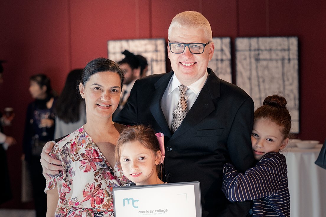 MacleayCollege's tweet image. Be Bold is the advice #macleaycollege grad and lecturer @JasonGemenis  gives his students. Jason is a creative maverick 🔥and runs digital agency Peppermint,🍬 creating cutting-edge design and mentoring the next gen of digital designers. 🎨

 #makeitatmacleay #jobreadygraduates