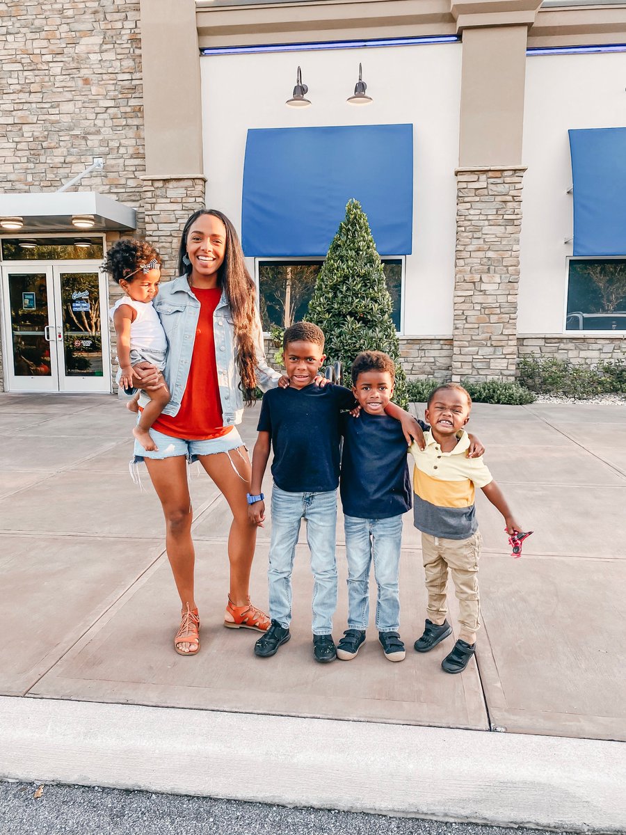 Did you know with the purchase of $30 @Culvers gift cards, you can get a free value basket?! #Culvers #ad 

asekybonnaire.com/connecting-as-…