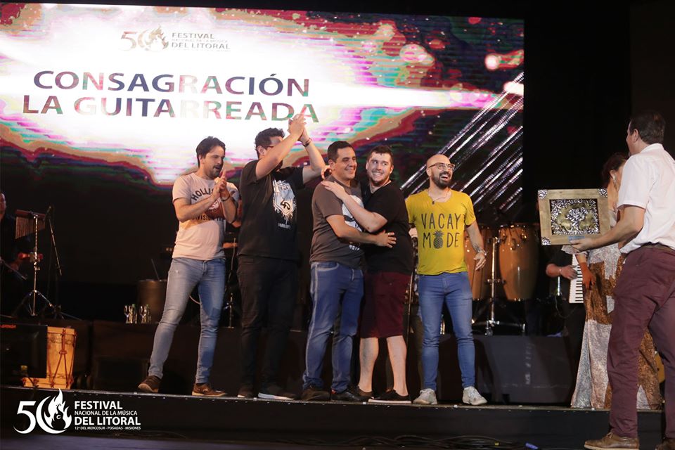 Fest_Litoral's tweet photo. LA GUITARREADA

Consagración 2019 del Festival Nacional de la Música del Litoral

#yovoyalos50
#todossomoslitoral
#todossomosfestival https://t.co/fPRaFSNj6z
