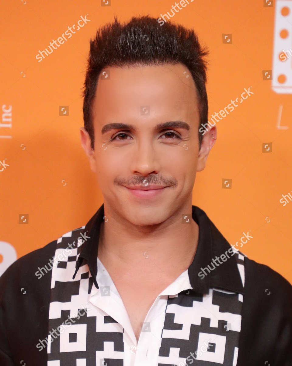 iamonmekahel's tweet photo. @TrevorProject 🧡 https://t.co/0biQYnhmVn
