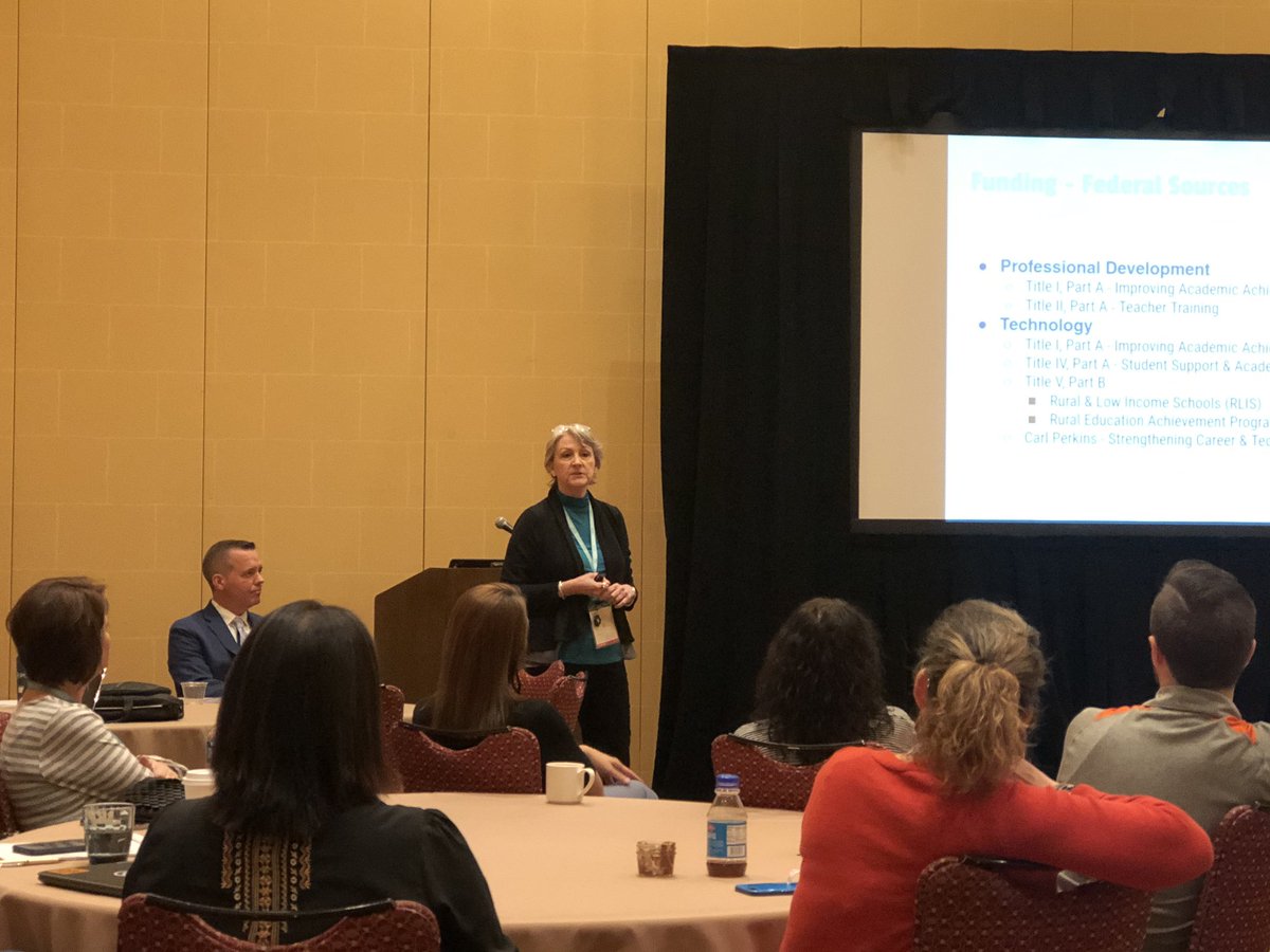 steffcurtis01's tweet photo. Bartlesville @BPSDBruins had a great day sharing our PLTW STEM  success story #PLTWSummit #BartlesvilleBruWIN #pltw @chuck_mccauley @MrsC_ladyleader https://t.co/QRo66uIJIK