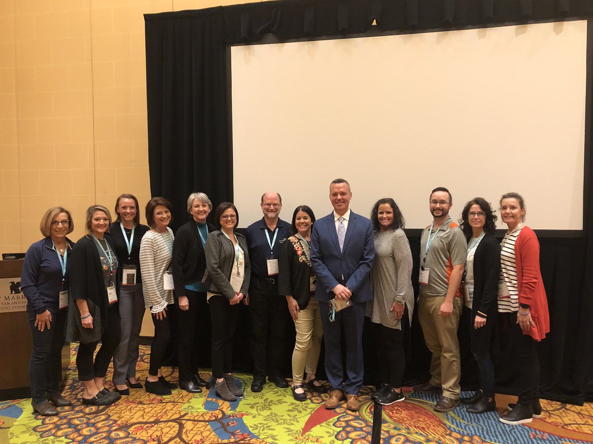 steffcurtis01's tweet photo. Bartlesville @BPSDBruins had a great day sharing our PLTW STEM  success story #PLTWSummit #BartlesvilleBruWIN #pltw @chuck_mccauley @MrsC_ladyleader https://t.co/QRo66uIJIK