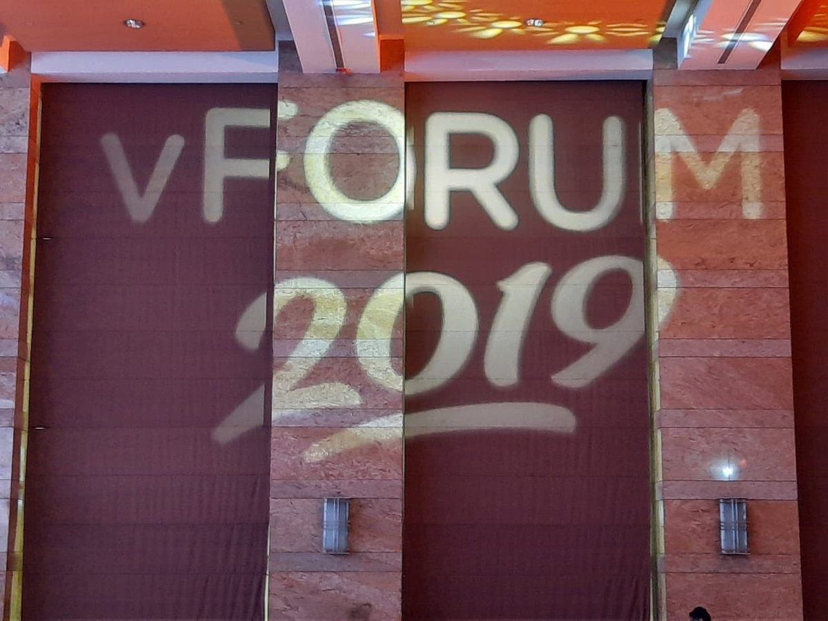 TigerBairwa's tweet image. I think guys you should know  guys Cloud adoption increases day by day with the new innovation in technology #vForumIN @VMwareIN