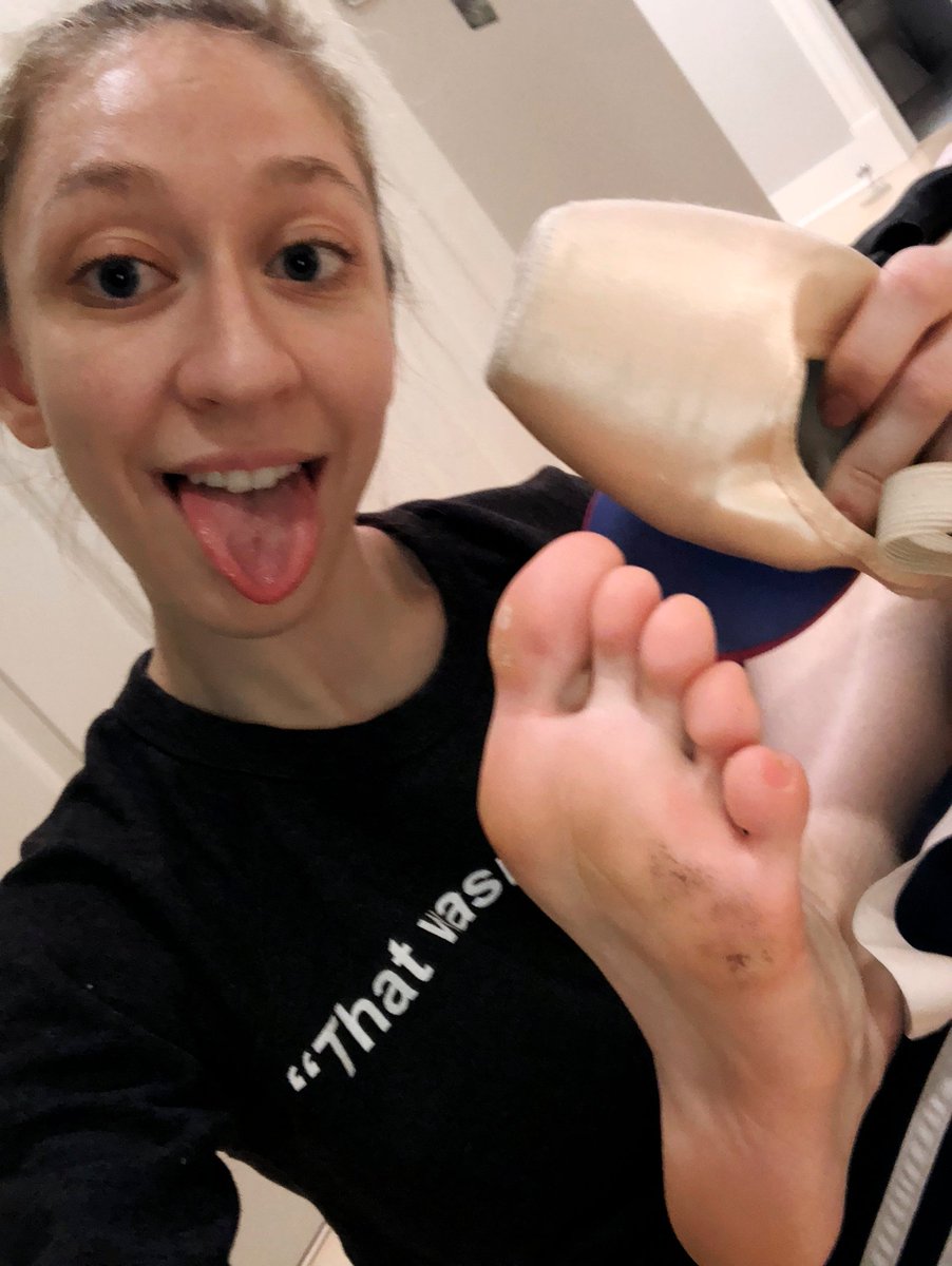 Are you a jerk junkie addict who aches to lick my sweaty ballerina feet aft...