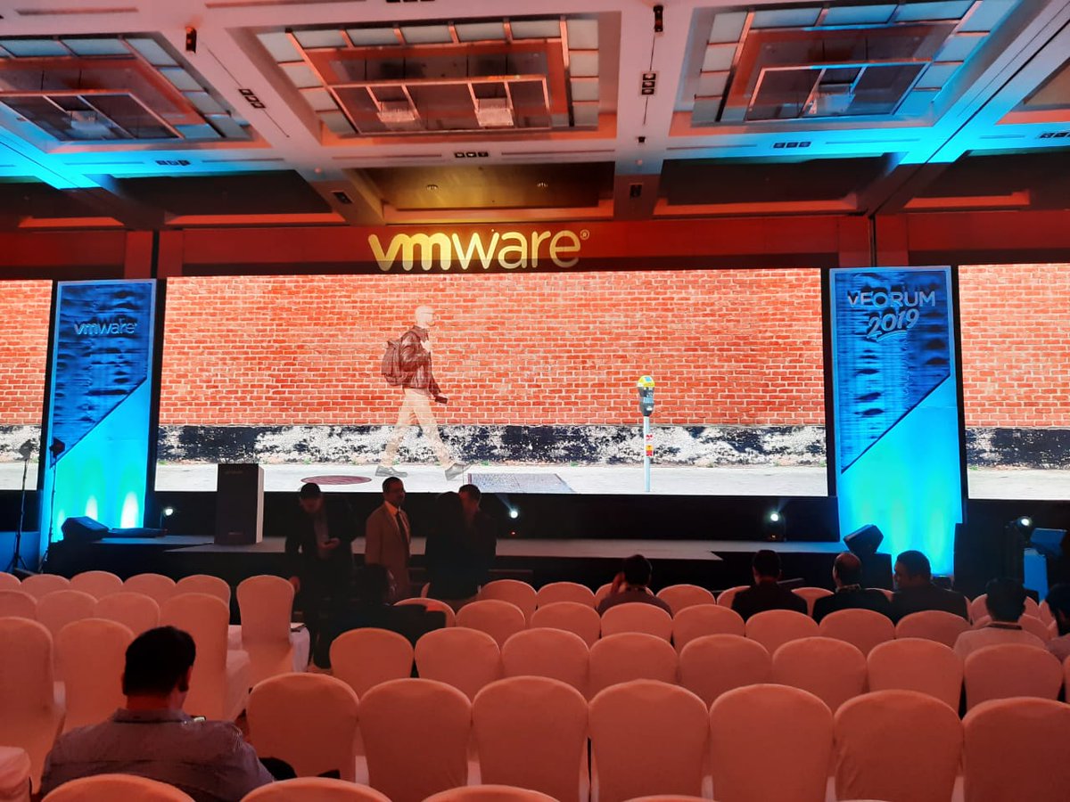 karuneshjaihind's tweet image. Superb to see the Discussion of future of IT with the biggest names in the industry only at #vForumIN 2019 @VMwareIN