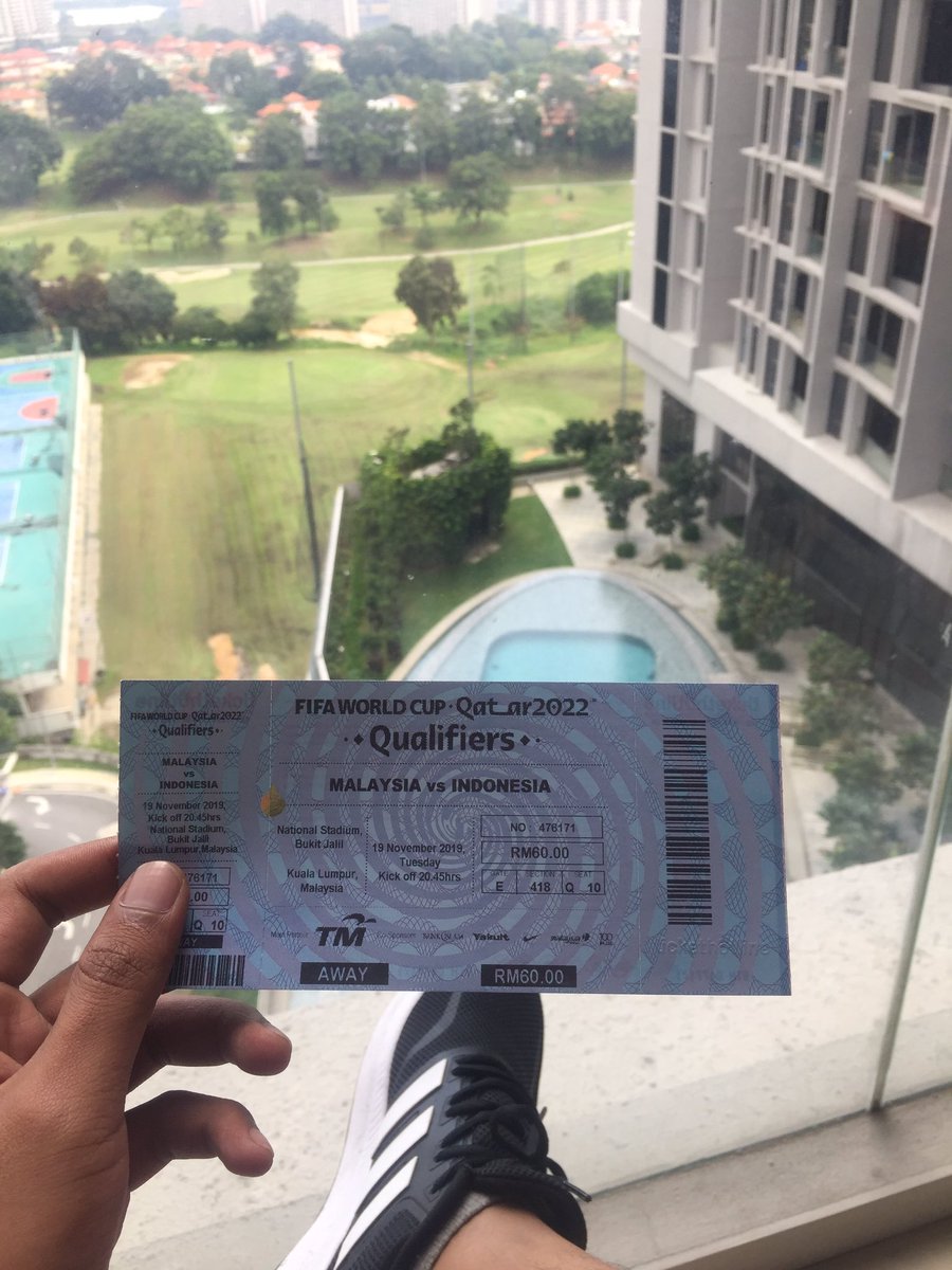 PasGB7's tweet photo. Siap merapat Stadion Nasional Bukit Jalil. Kita disini Garuda !!! #MelayuIsRed 🇮🇩🔴✊ https://t.co/srQG9jHUB2